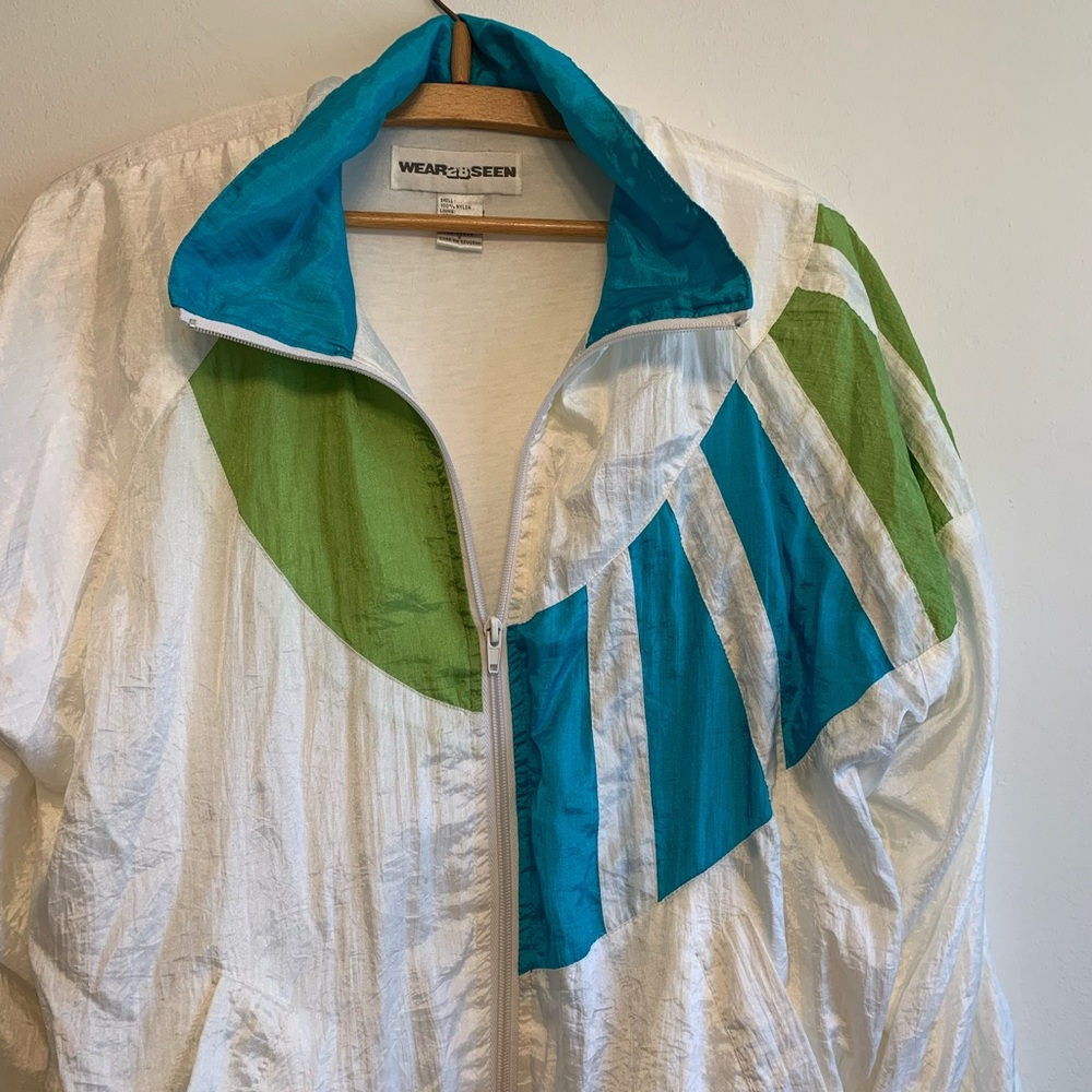 Vintage Windbreaker, Size Small